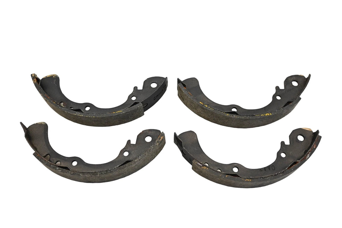 Drum Brake Shoe Kit for Toyota Corolla (Aftermarket BS-173, 10173)