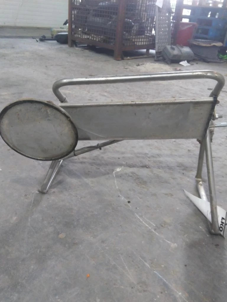 Left Door Mirror for Ford L8000 (1995)