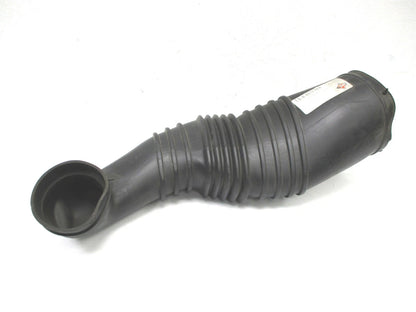 Air Cleaner Hose for International N/TAP (OEM 3614930C1, 05039AD10)