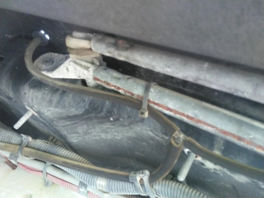 Windshield Wiper Assembly for Freightliner Cascadia 113 (2014)