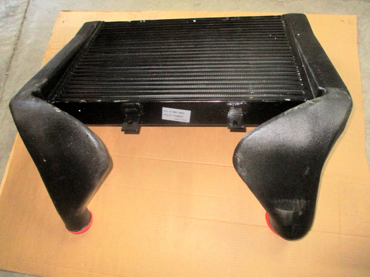 AV-TEK HD charge air cooler for Mack MR Series (1995–2007) 3MD511BP2