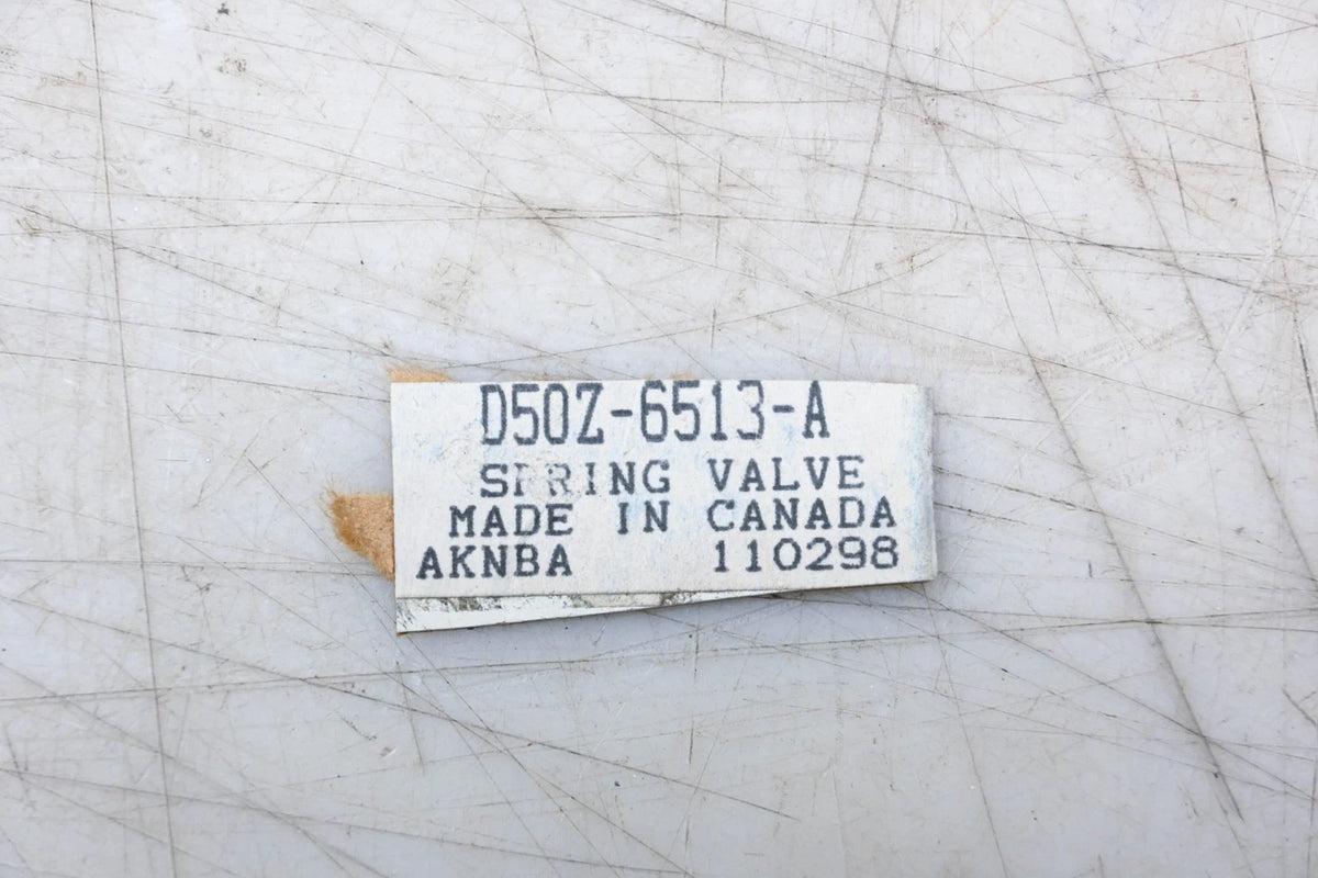 Exhaust Valve Spring for Ford D5OZ-6513-A (NOS)