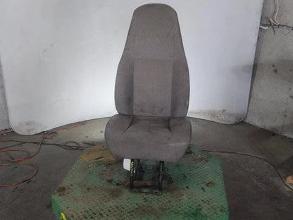 Front Seat for Freightliner Cascadia 125 (2018–2023)