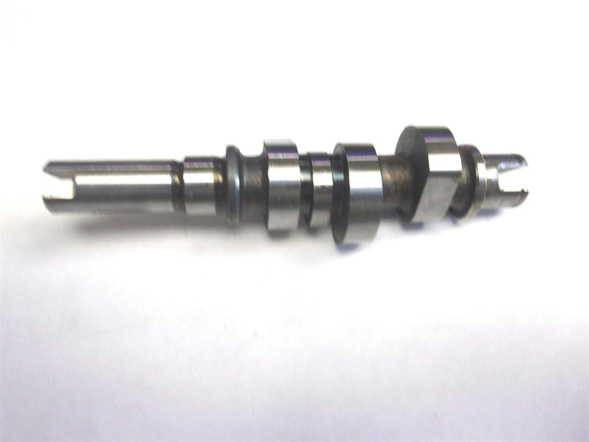 Camshaft for Komatsu PC14R, PC16R (3D67E)