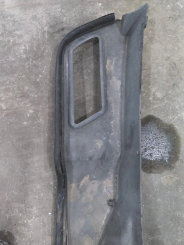 Cowl for Freightliner Columbia 120 (2006)