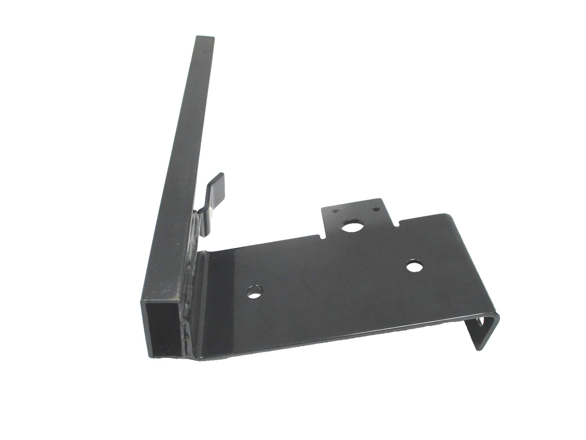 Right Front Splash Shield Support Bracket for International (3560647C4)