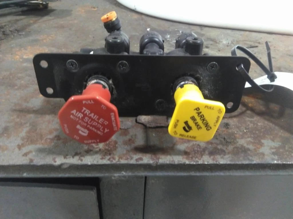 Brake Park Air Valve for MD (2019) - Replaces 5018303