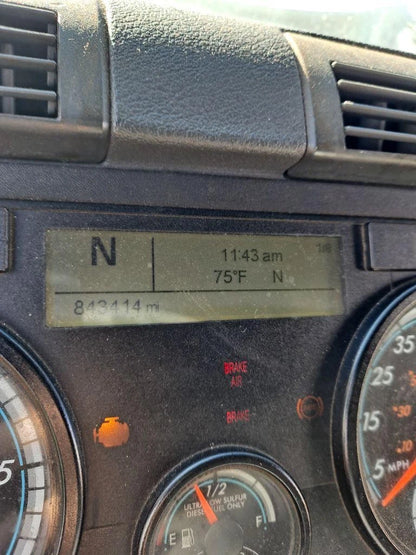 Instrument Cluster for Freightliner Cascadia 125 (2016)