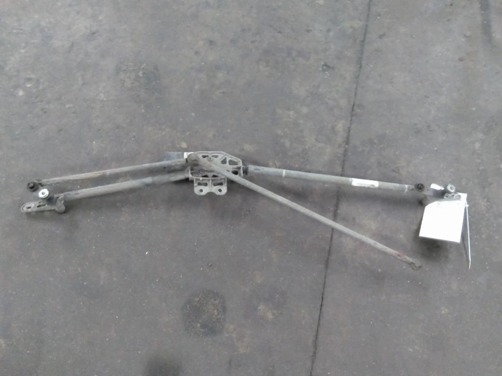 Windshield Wiper Assembly for Freightliner Cascadia 125 (2014)