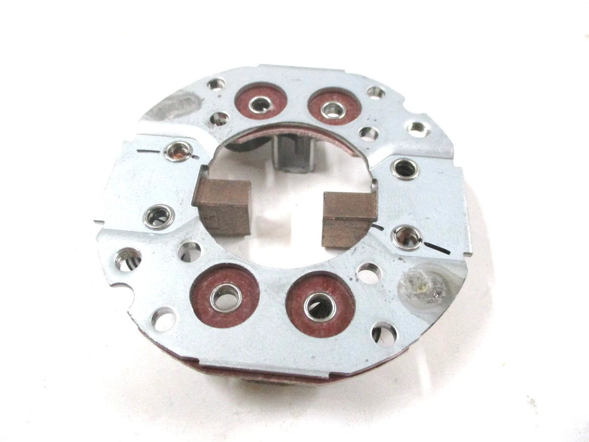 Brush Holder Assy for Kubota V2607 V3300 WG3800 (1C010-63380)
