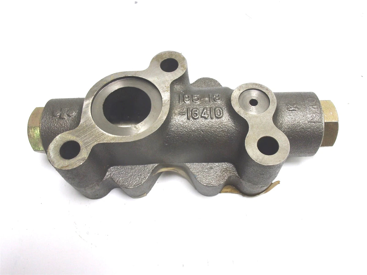Regulator Valve for Komatsu D155A D155C D155W D355C D95S (175-13-26401)