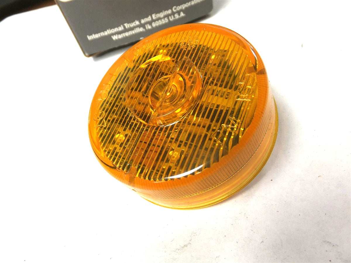 OEM Clearance Cab Marker Light for International (3515186C1)