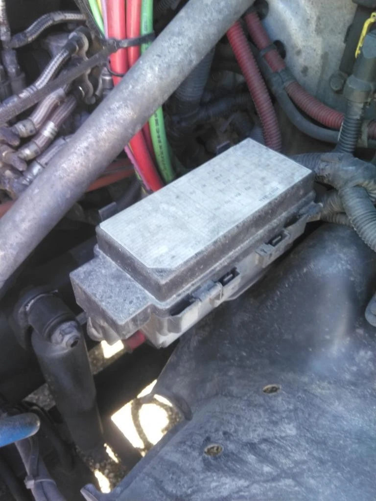 Fuse Box for Freightliner Cascadia 125 (2011)