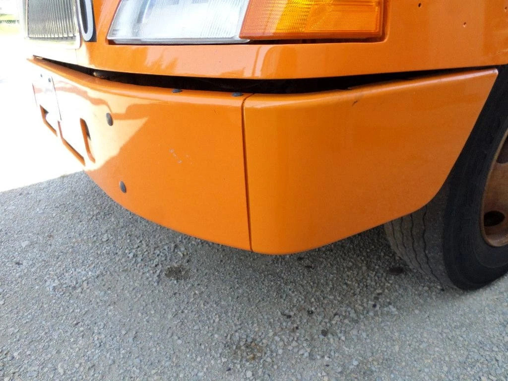 Bumper for Volvo VNM (1998–2003)