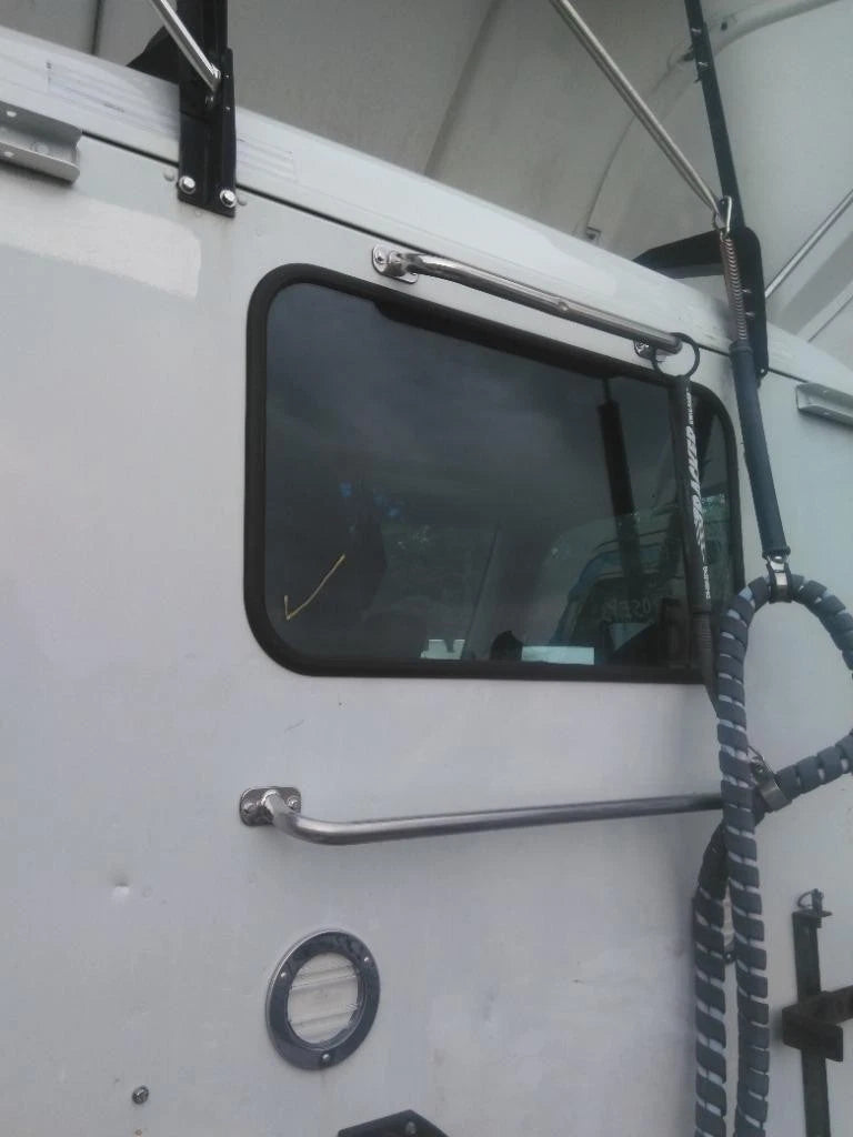 Back Glass for Kenworth T680 (2017)