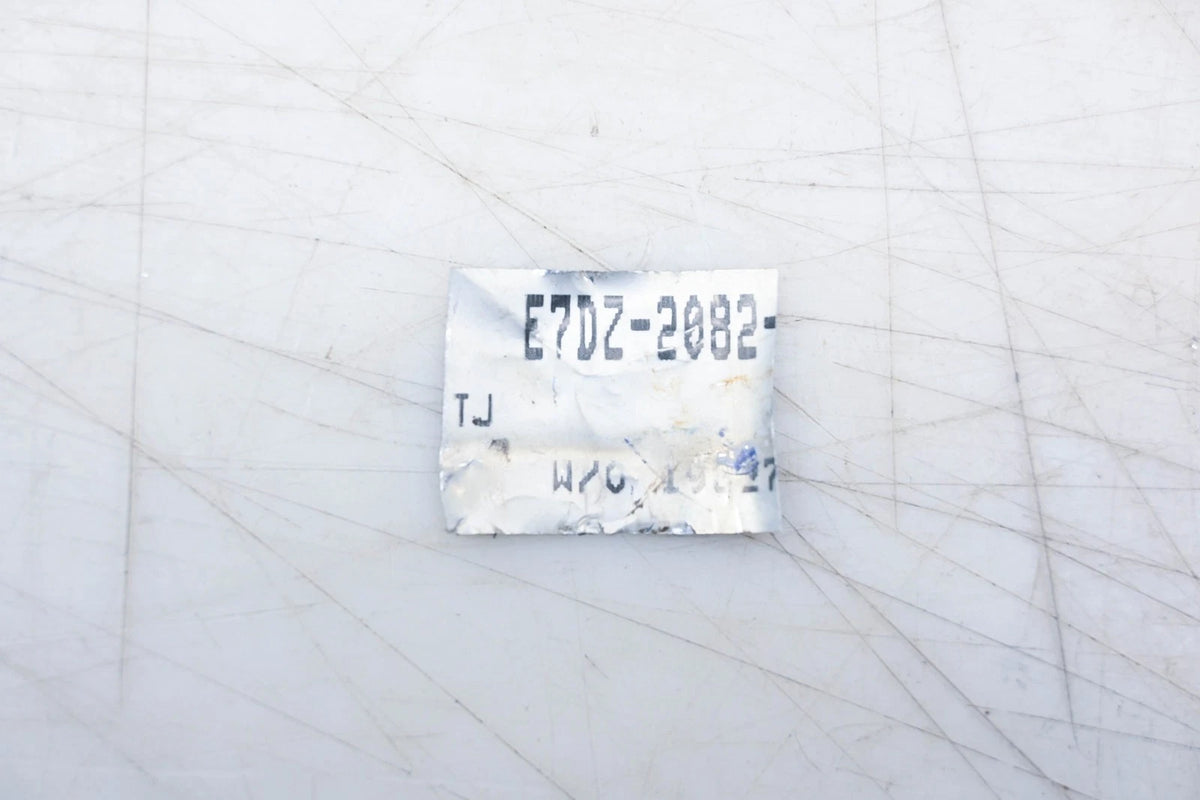 OEM Bracket for Ford (E7DZ-2082-B)