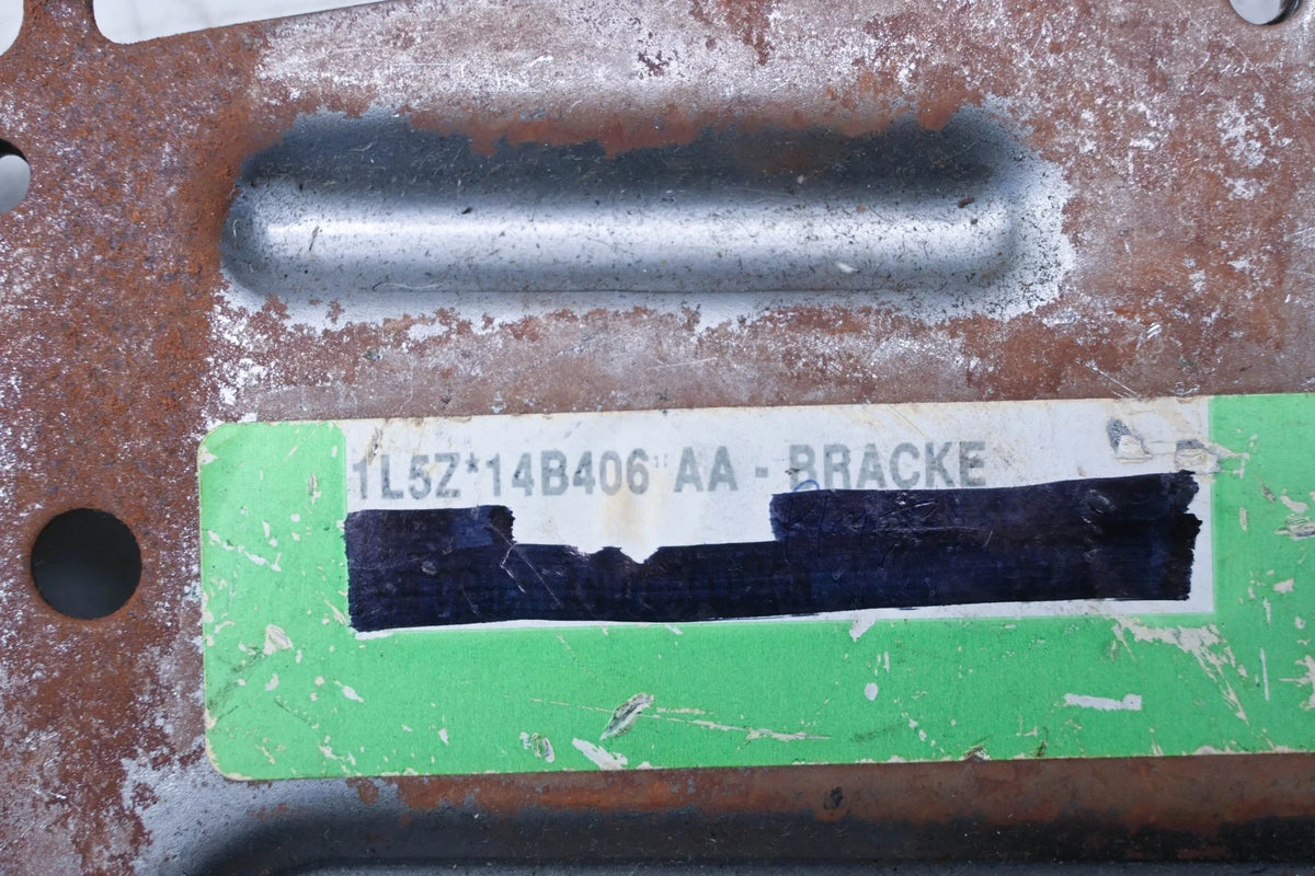 Safety Sensor Mounting Bracket for Ford (1L5Z-14B406-AA)