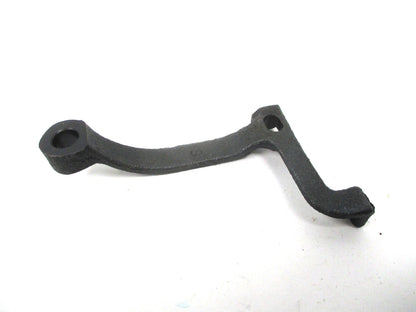 Governor Fork Lever for Kubota B4200 B5100 B6100 B7100 (15261-56130)