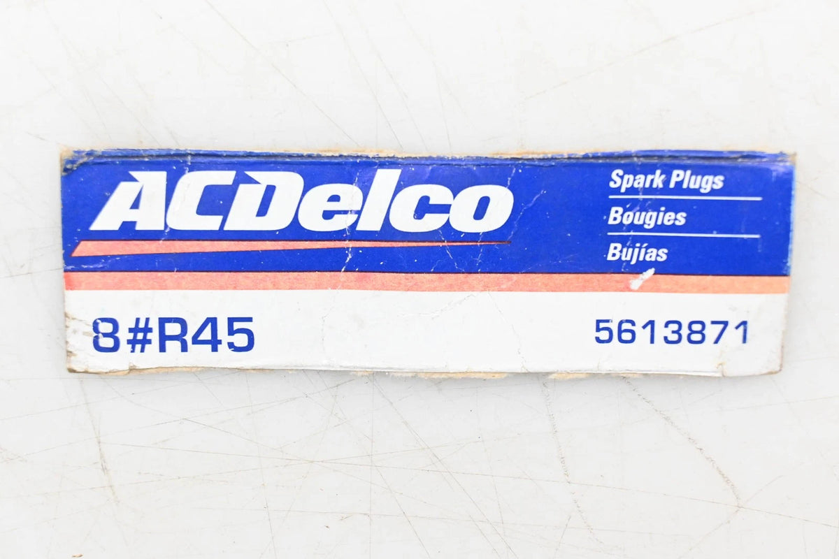 Set of 4 ACDelco R45 Spark Plugs for (NOS)