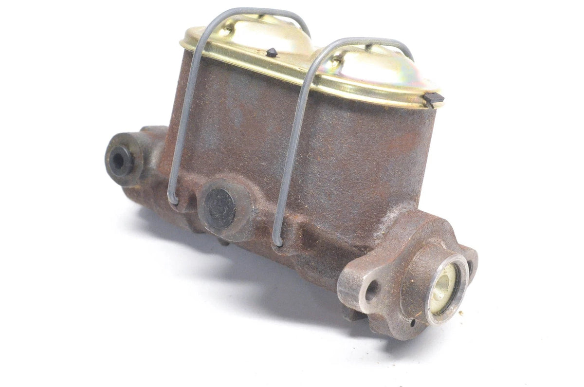 Master Brake Cylinder Assembly for Wagner F105798, 29987 (NOS)