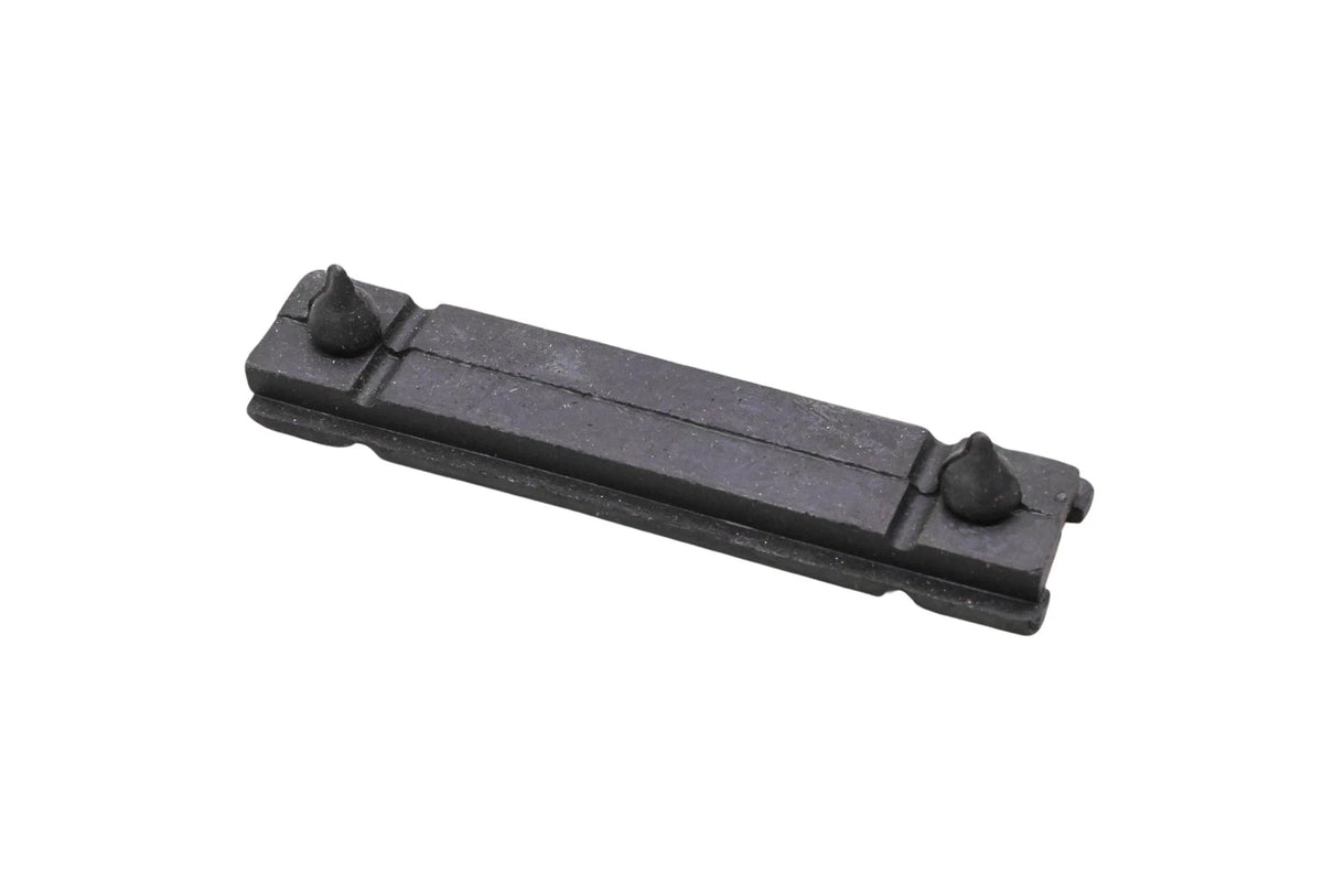 Lower Radiator Mounting Insulator Pad for Ford (D9AZ-8124-B)