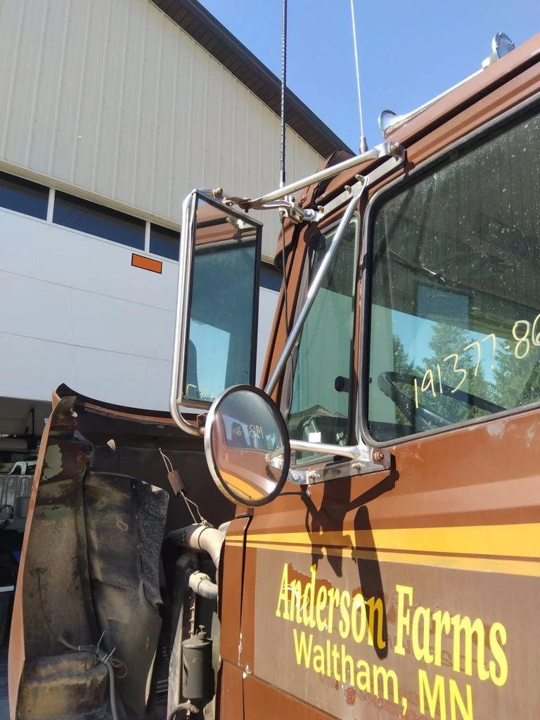 Left Door Mirror for Freightliner FLC112 (1988)