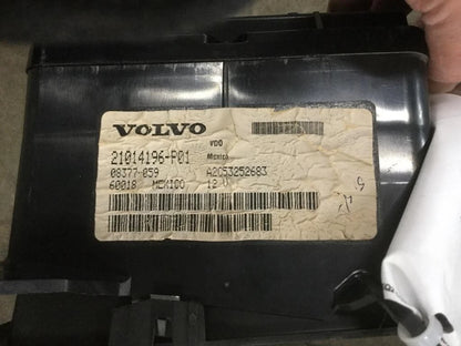Instrument Cluster for Volvo VNM (2009) - Replaces 21014196-P01
