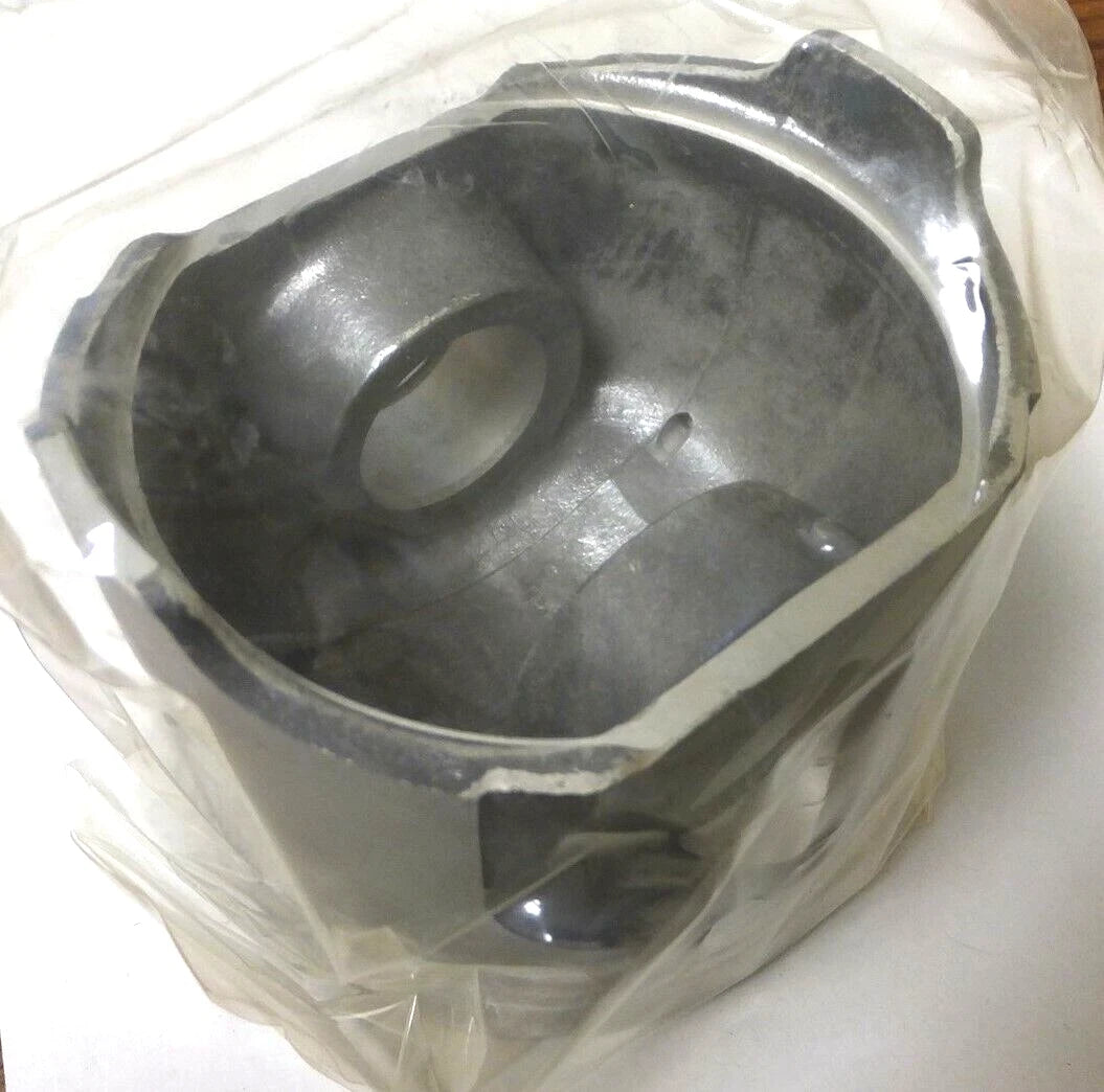 Piston +0.5mm for Kubota L2950 M4030 (17393-21910)