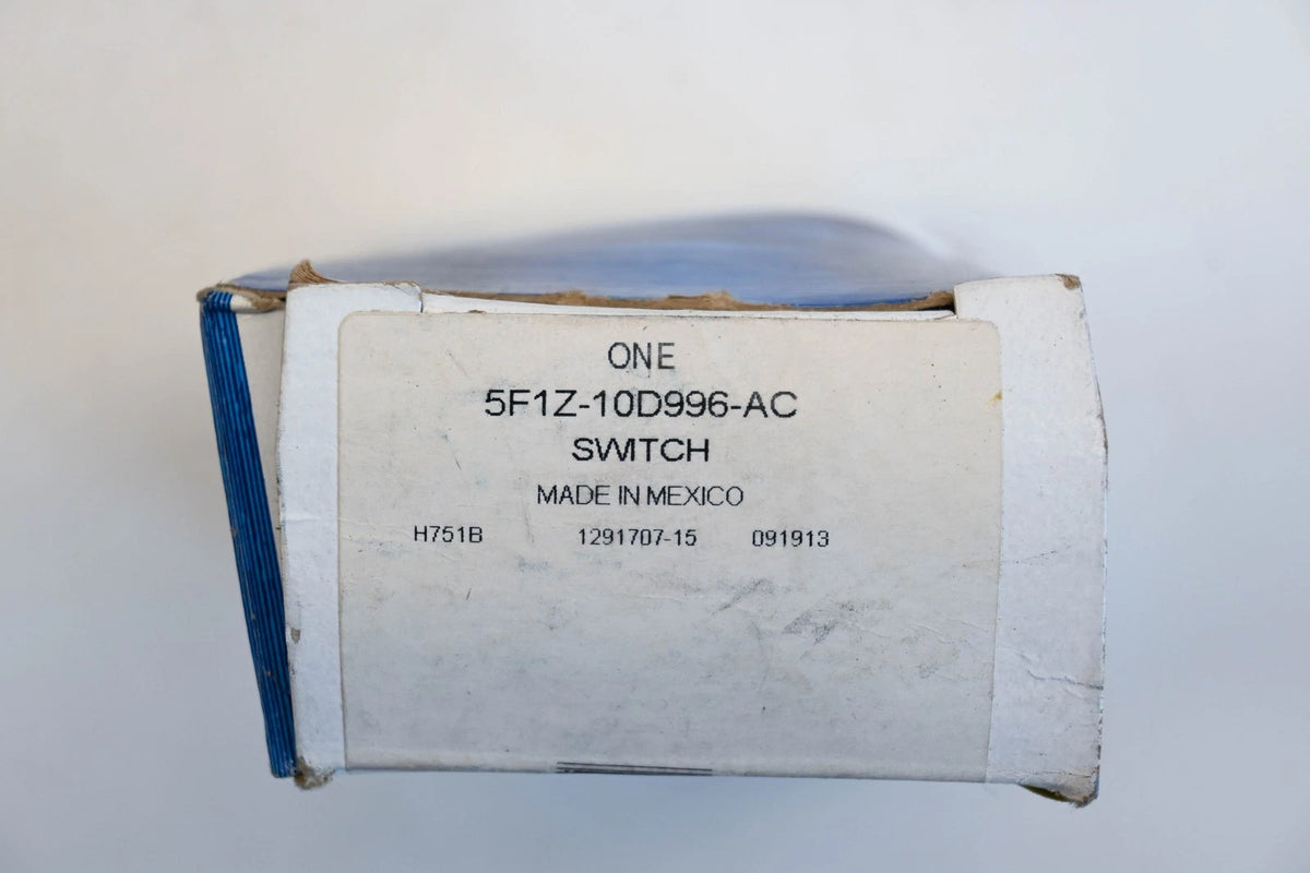 Instrument Cluster Switch Assembly for