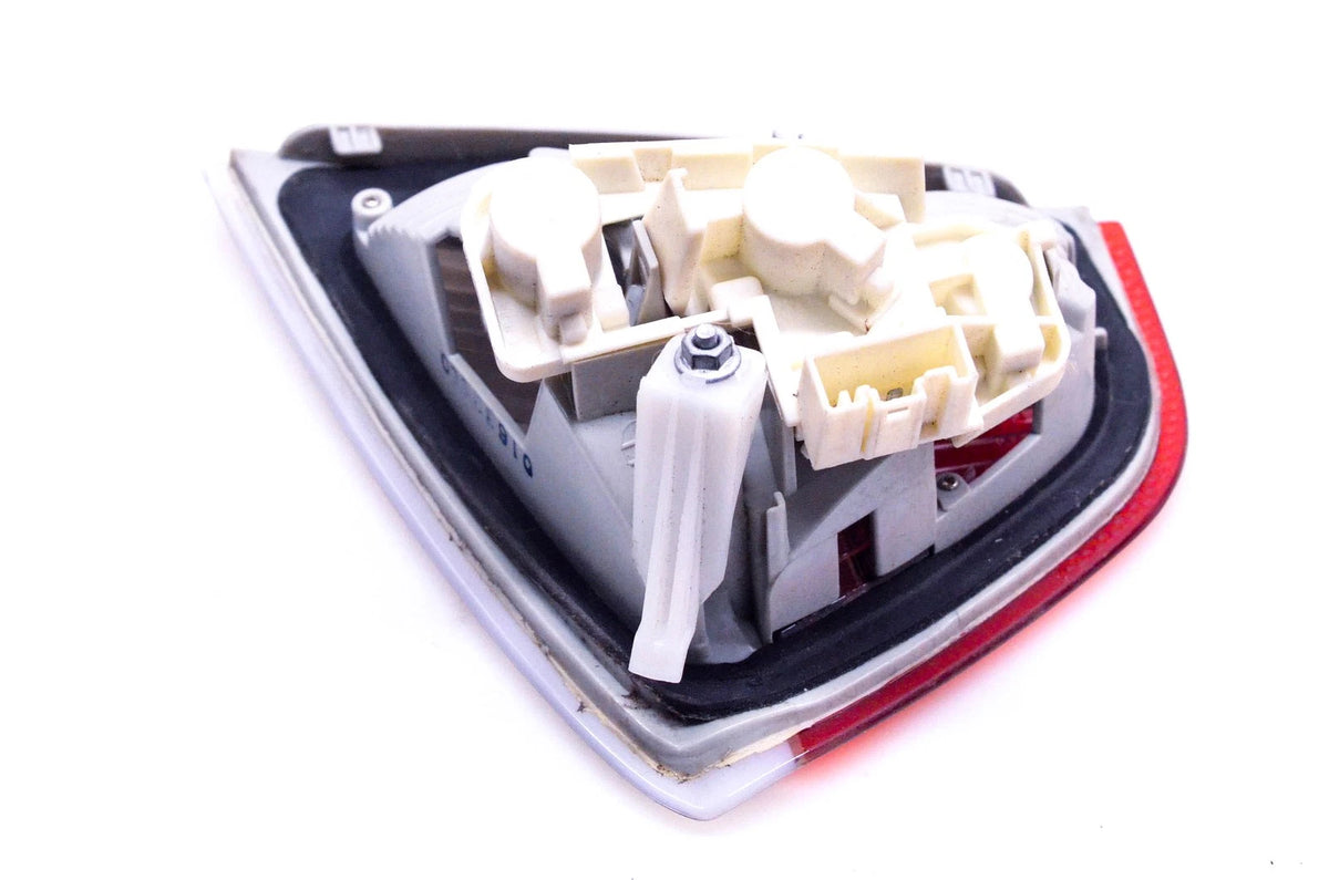 Left Rear Inner Taillight Assembly for BMW (6937459)