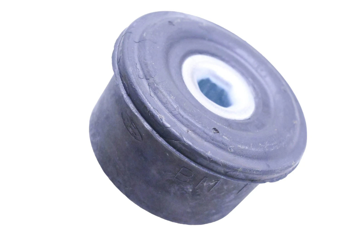 Insulator for Ford (2004–2004) 4C4Z-7000155-AA