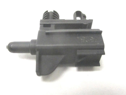 Outside Air Temperature Sensor for Freightliner (66-04727-000)