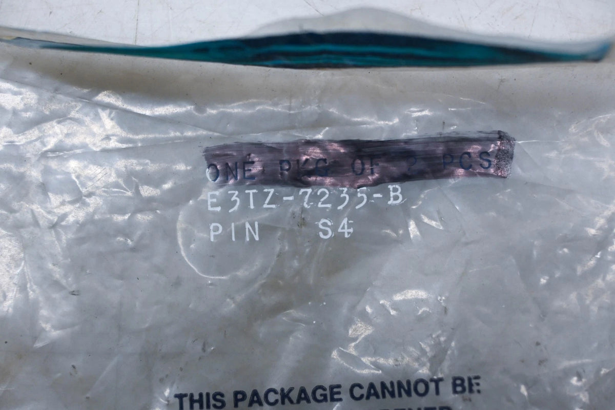 Shift Fork Pin for Ford (E3TZ-7235-B)