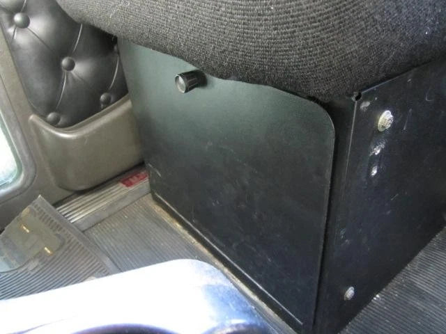 Front Seat for Kenworth T660 (2013)