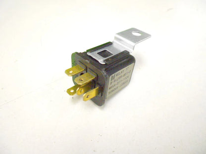 Fast Idle Relay for Isuzu Truck (8-94259-851-0, GM 94259851, 8-84259851-0)