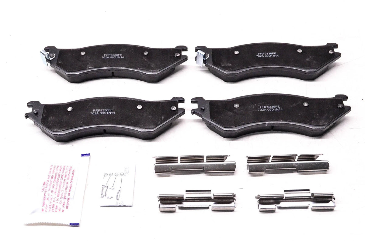 Disc Brake Pad Kit PMD702AH for Carquest (NOS)