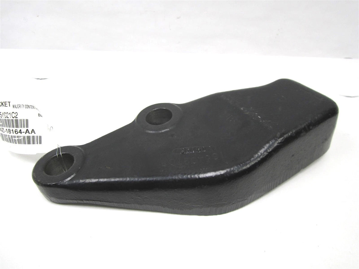Lower Left Shock Mounting Bracket for International (1654021C1, 1654021C2)