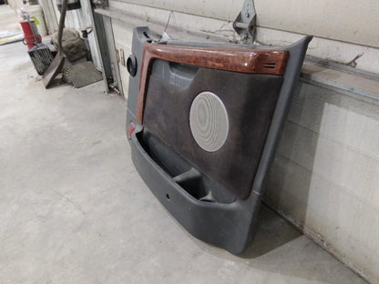 Interior Door Panel for Volvo VNL (2007)