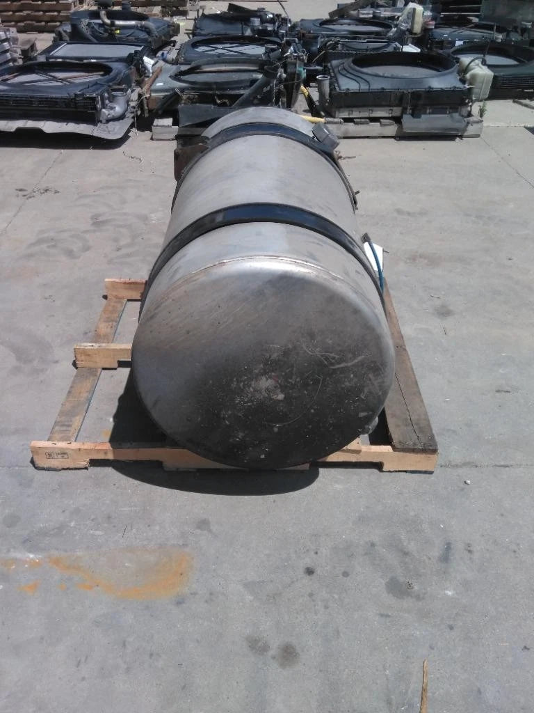 Fuel Tank for Freightliner Cascadia 125 (2014) Right