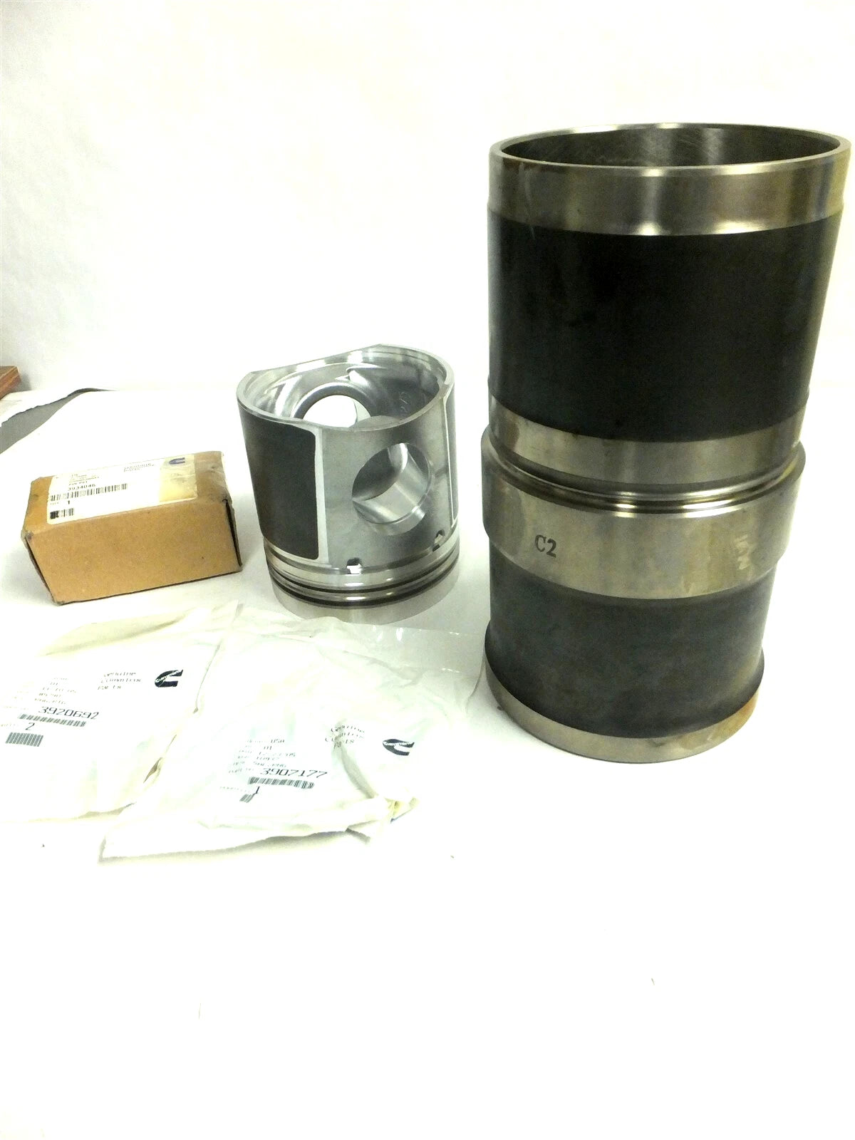 Cylinder Kit for Cummins 8.3L C Engines (4020060)