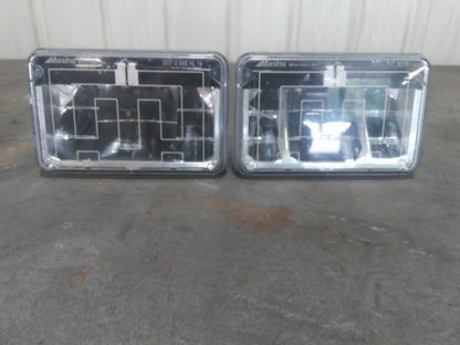 Right Headlight for Kenworth W900 (2007) MD