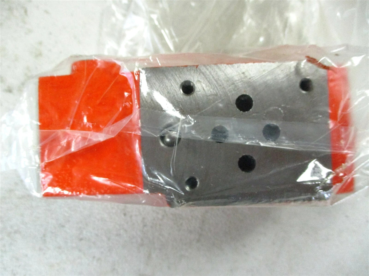 Hydraulic Relief Valve for Kubota M8950-DT (OEM 36979-24700)