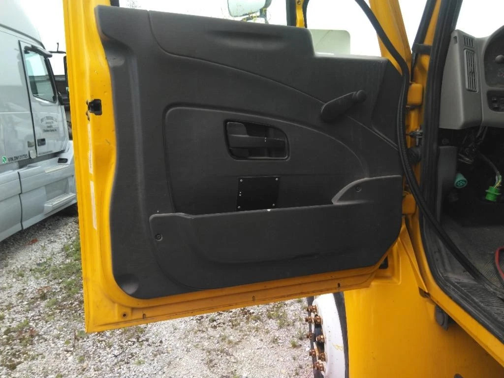 Interior Door Panel for International 4300 (2018)