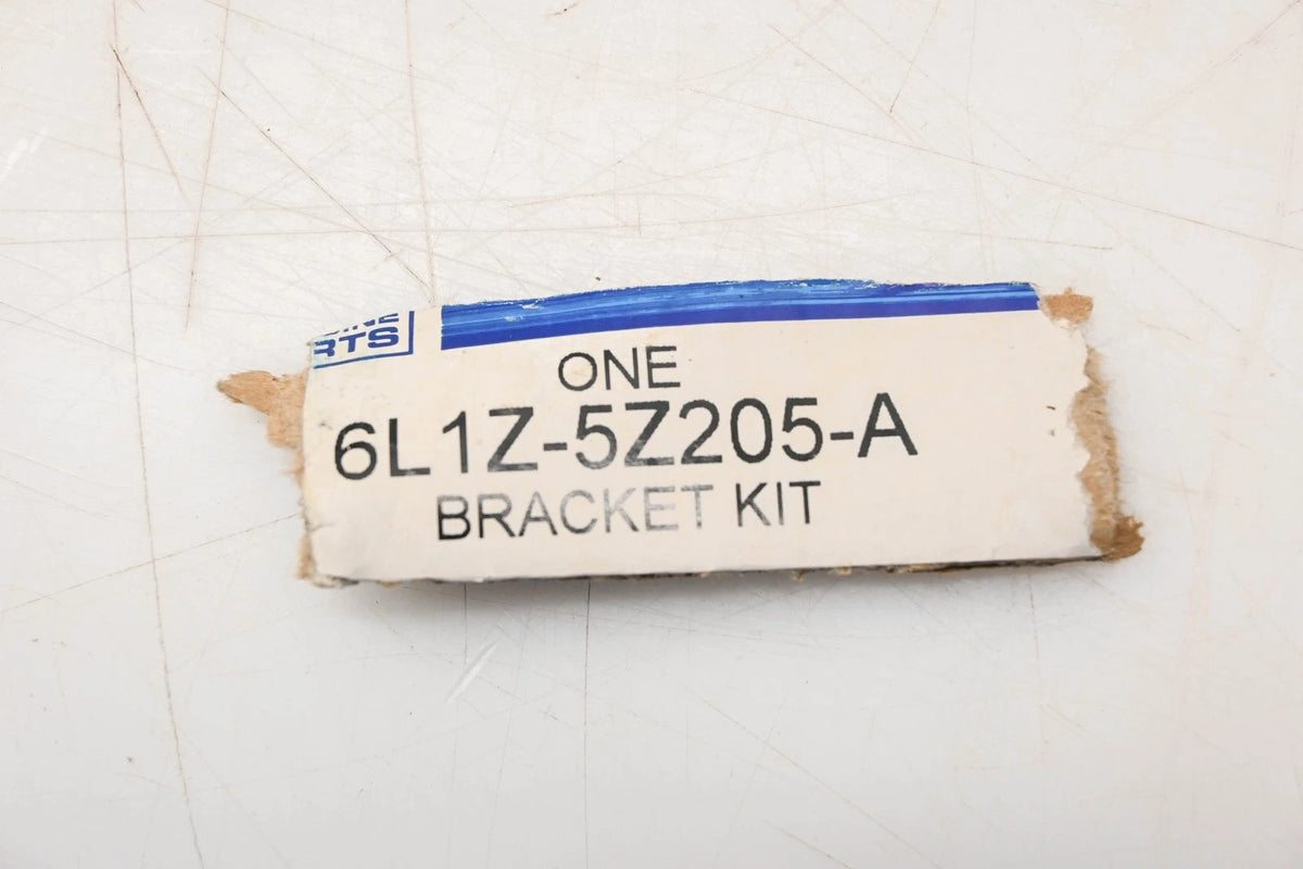 AC Compressor Bracket Assembly Kit for Ford (2001–2001) 6L1Z-5Z205-A