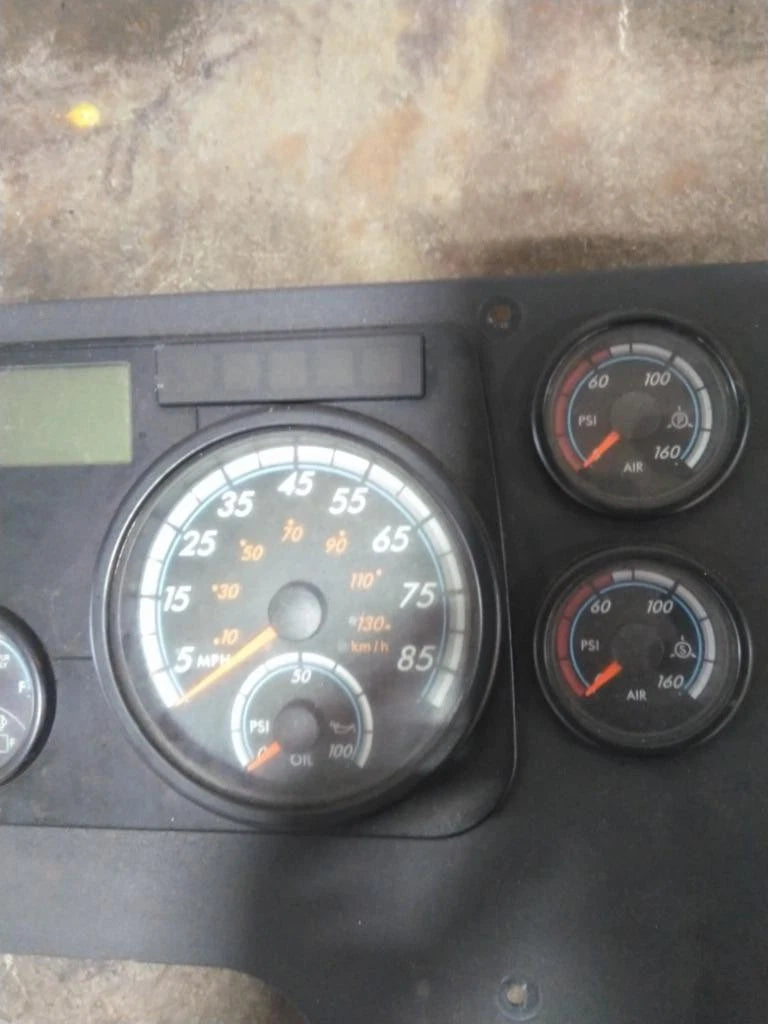 Instrument Cluster for Freightliner Cascadia 125 (2018–2023) A08-96612-000