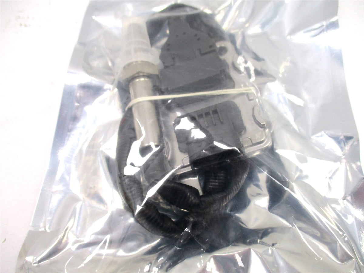Replacement NOx Sensor for Volvo D13 (2013–2023) 22303391, 5WK97366