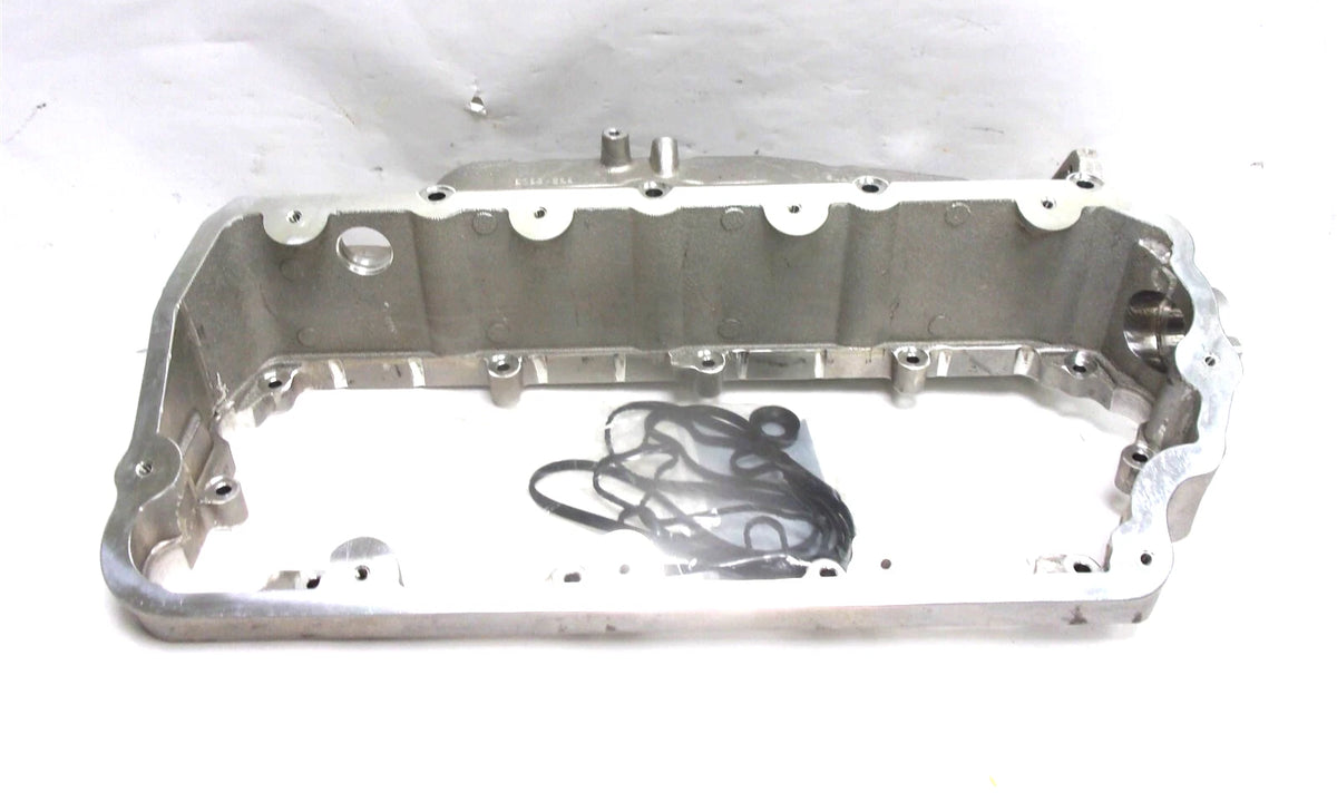Valve Cover & Intake Manifold Kit for International VT365 (2004–2007) 2513478C91, 7080835C91