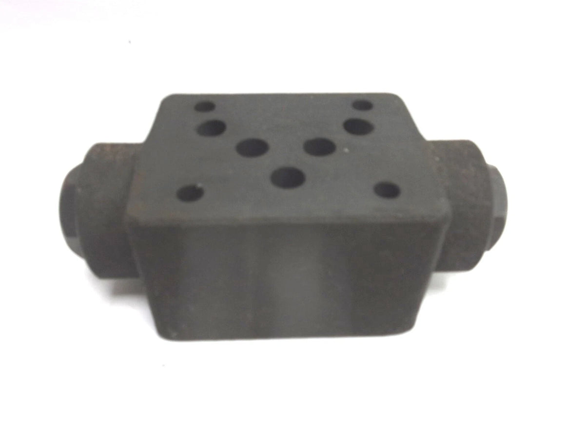 Hydraulic Valve for Danfoss FX25 FX28 FX45 FX50 FX60 (84031799)