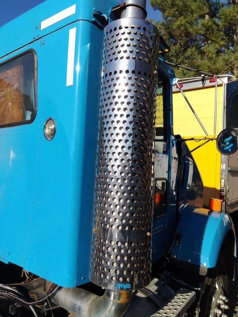 Muffler Shield for Kenworth T800B (2000)