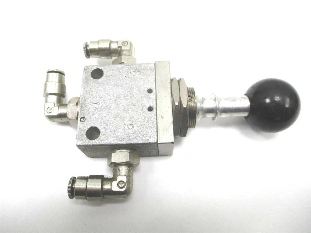 Pneumadyne Toggle Actuated Valve for SC99 (1/8" Push In Connection)